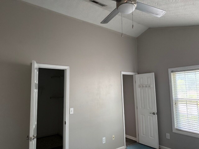 Building Photo - 835 Southern Charm Dr