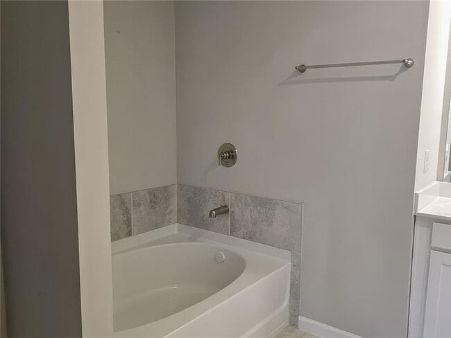 Building Photo - 1341 Elderwood Way