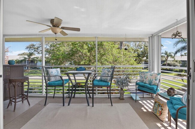 Building Photo - 6 Garden St