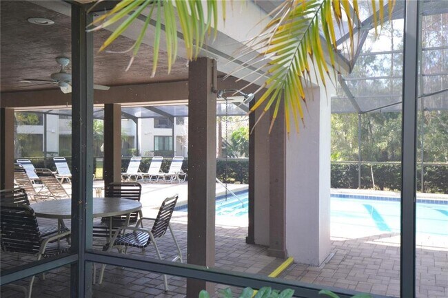 Building Photo - 3399 Mermoor Dr
