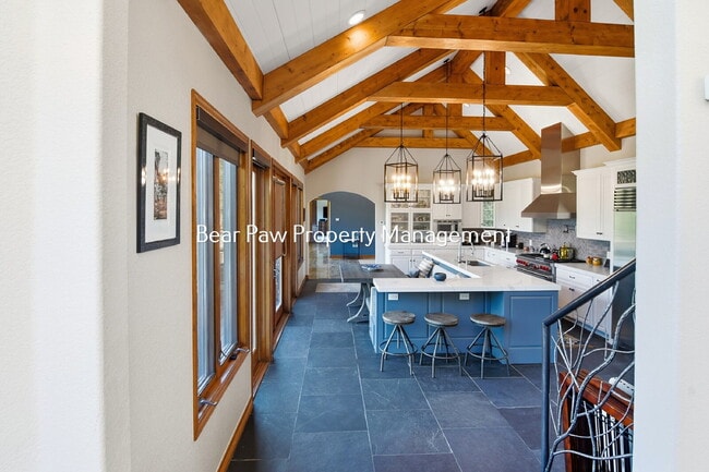 Building Photo - "Spacious 6-Bedroom Retreat with 7 Luxurious Bathrooms off Upper Bear Creek!"