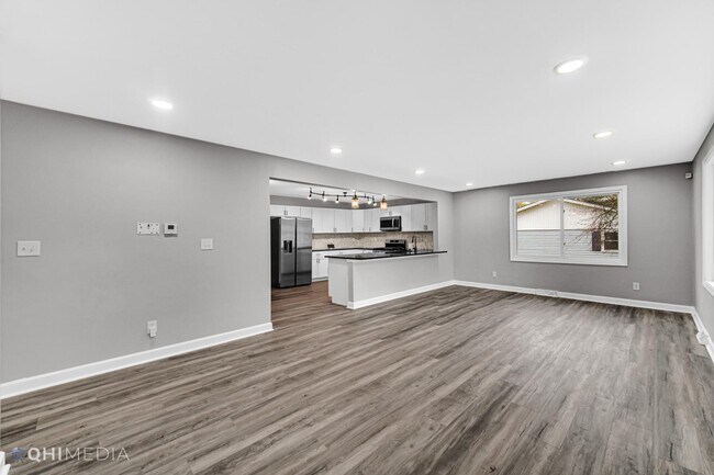 Building Photo - 7080 Delaware St