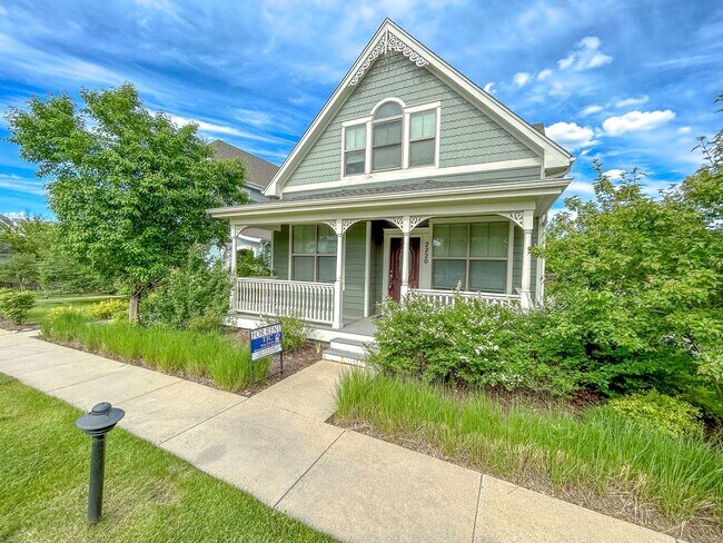 Primary Photo - Central Park Home For Rent