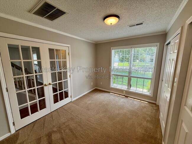 Building Photo - 703 Swan Hill Ct