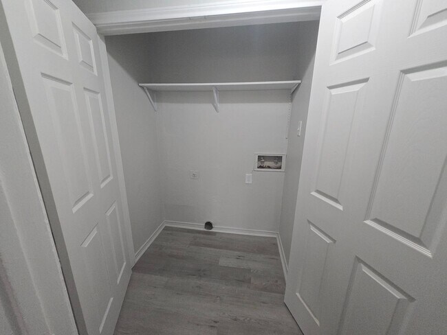 Building Photo - 13439 Blossomheath Ln
