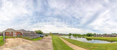 Building Photo - 8736 Hallwood Dr