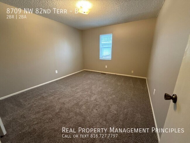 Building Photo - 8709 NW 82 Terrace