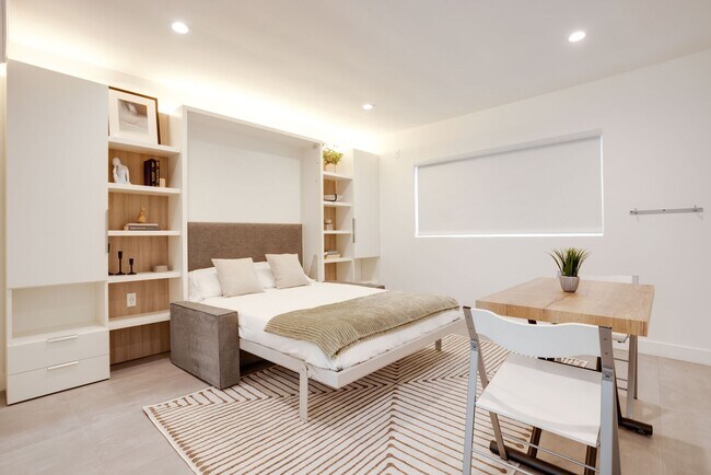 Building Photo - Welcome to your dream beachfront studio, l...