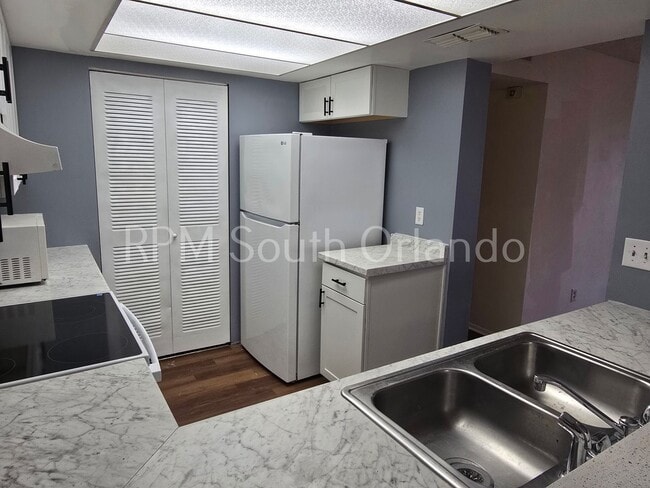 Building Photo - Lemon Tree Community