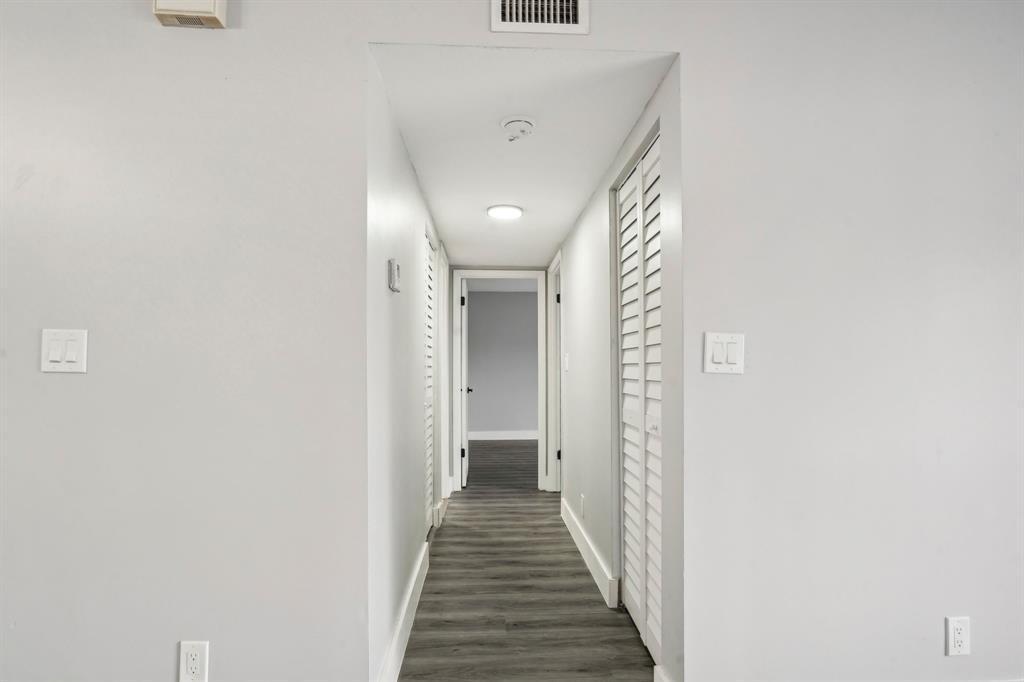 Building Photo - 3210 NW 84th Ave