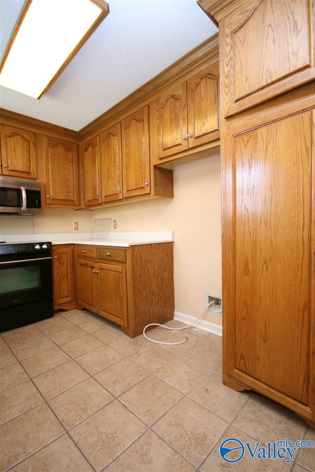 Building Photo - 128 Michli Rd