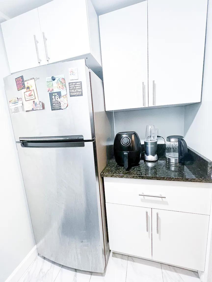 Building Photo - 2141 I St NW