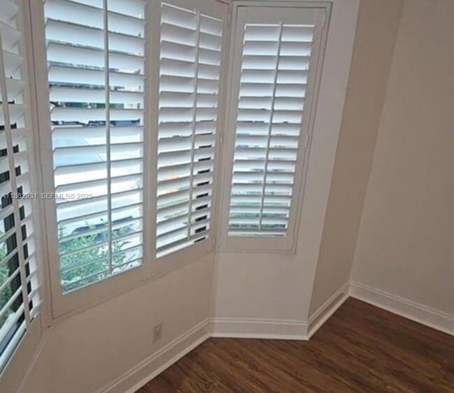 Building Photo - 7870 SW 102nd Ln