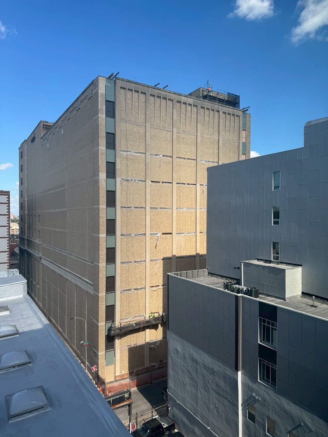 Building Photo - 905 Arch St