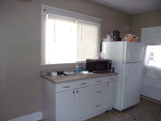 Building Photo - 234 W 400 N