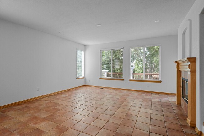 Building Photo - 10197 S Fairgate Way