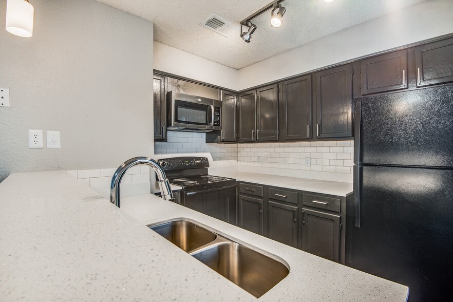 Building Photo - The Morgan Apartments