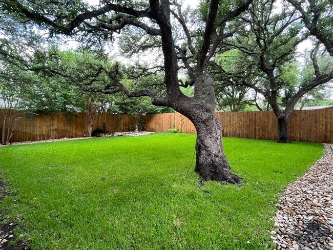 Building Photo - Spacious 3/2.5 in Anderson Mill with AMAZI...