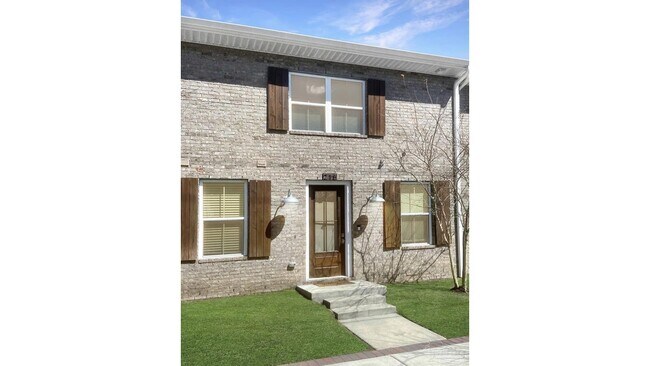 Building Photo - 226 Junction Ave