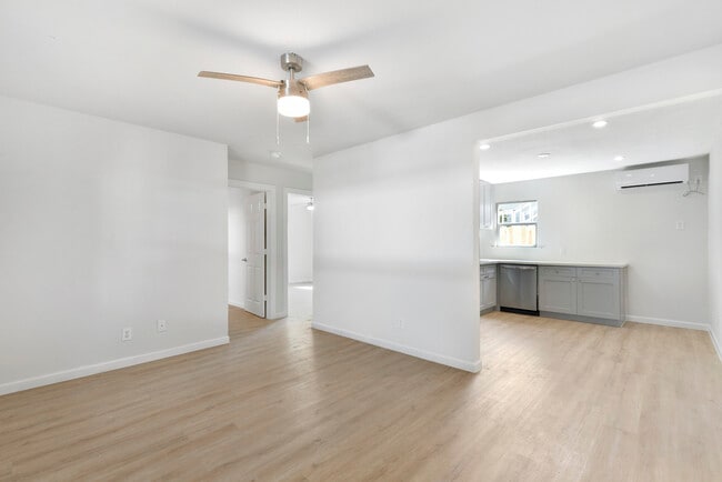 Building Photo - Southside Apartments