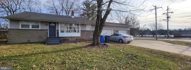 Building Photo - 600 Heston Rd