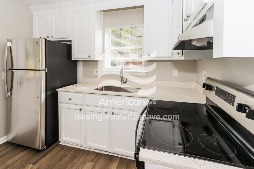 Building Photo - 113 Jacobs Ln