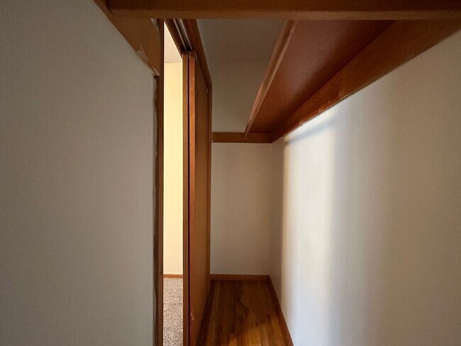 Building Photo - sw114th