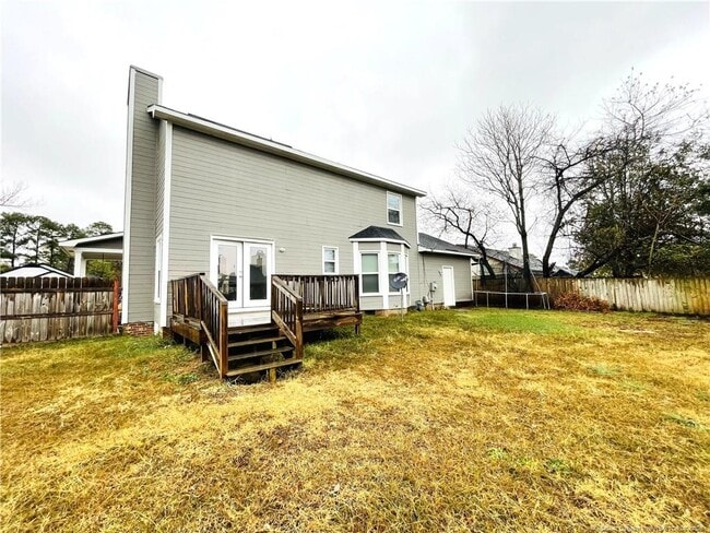 Building Photo - 5767 Pepperbush Dr