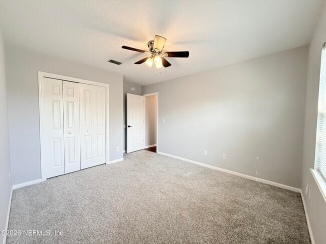 Building Photo - 11411 Kingsley Manor Way