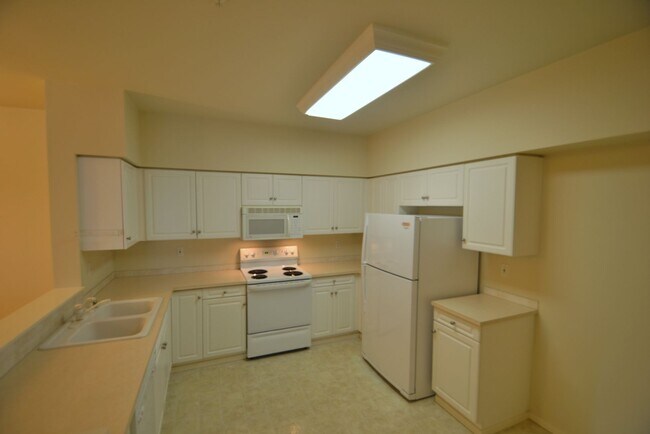 Building Photo - 3bd/2ba Bothell Condo