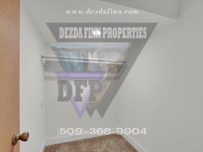 Building Photo - Newly Renovated Shadle Park Charmer Availa...