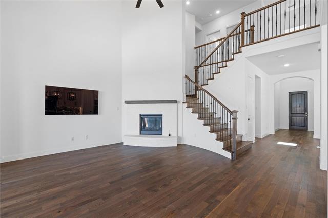 Building Photo - 14220 Greenside Dr