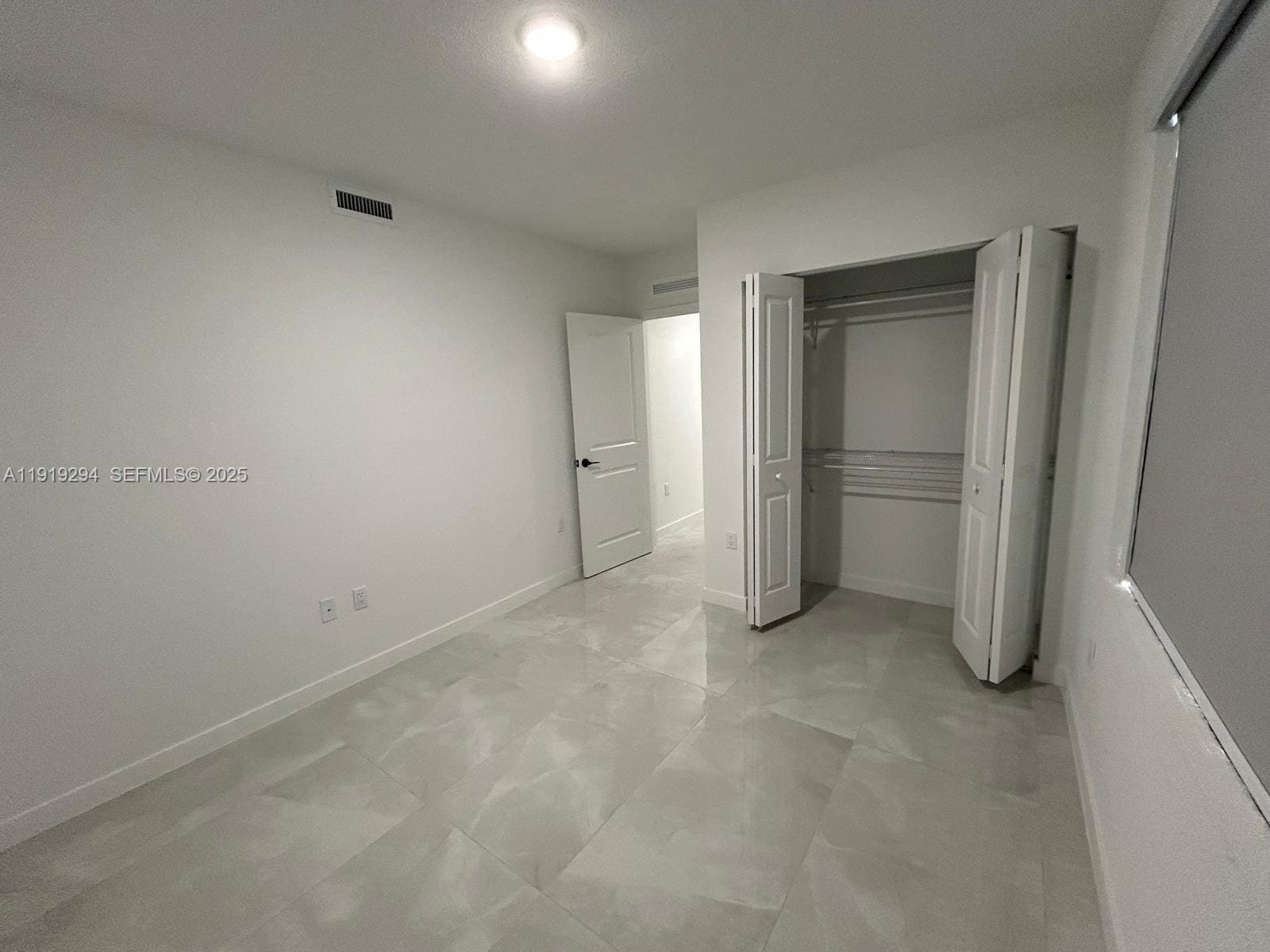 Building Photo - 14568 SW 261st Ter