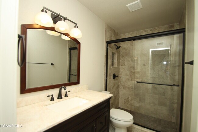 Building Photo - 1299 Ramona Dr