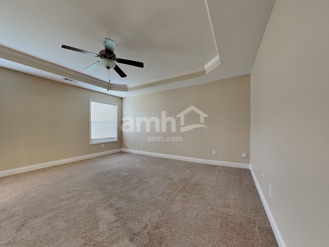 Building Photo - 3419 Greentree Ln