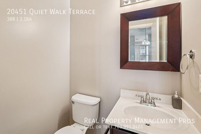 Building Photo - 20451 Quiet Walk Terrace