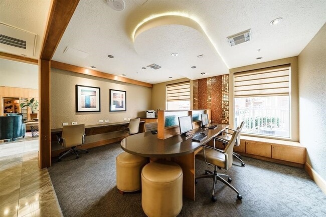 Building Photo - 3505 Sage Rd