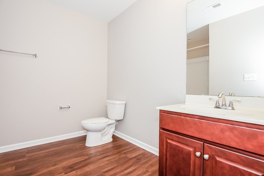 Building Photo - 7520 Spring Spruce Ln