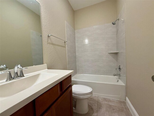 Building Photo - 18211 County Shores Ln