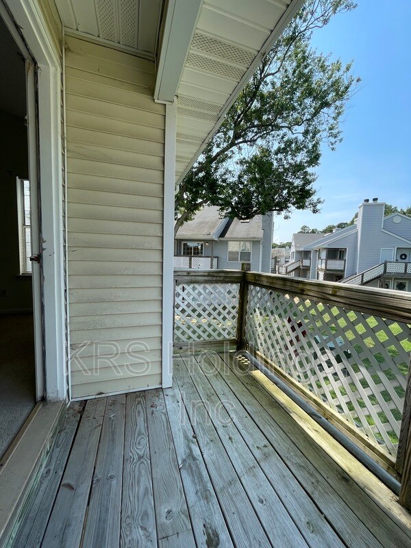 Building Photo - 60B Emeraude Plage