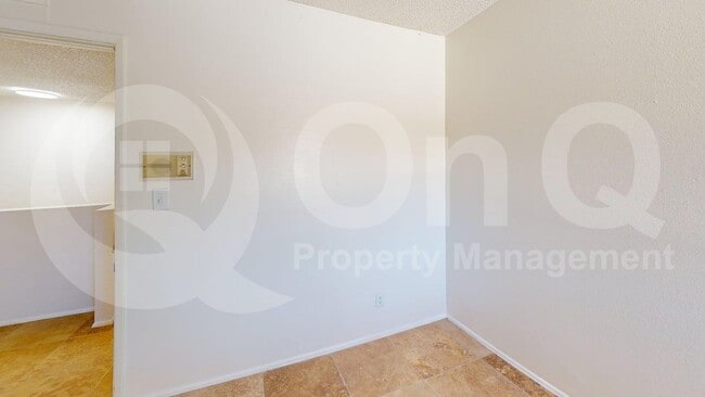 Building Photo - 2664 N 43rd Ave