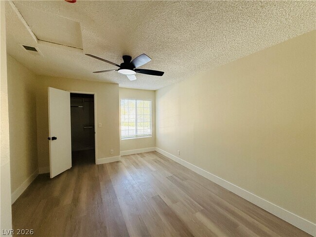 Building Photo - 2200 S Fort Apache Rd