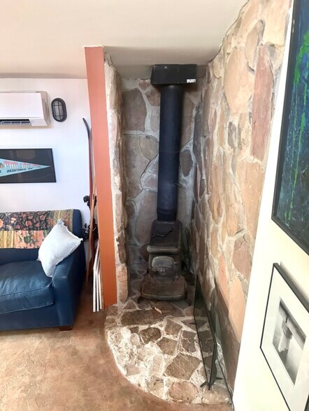 Building Photo - 2803 S 1000 E