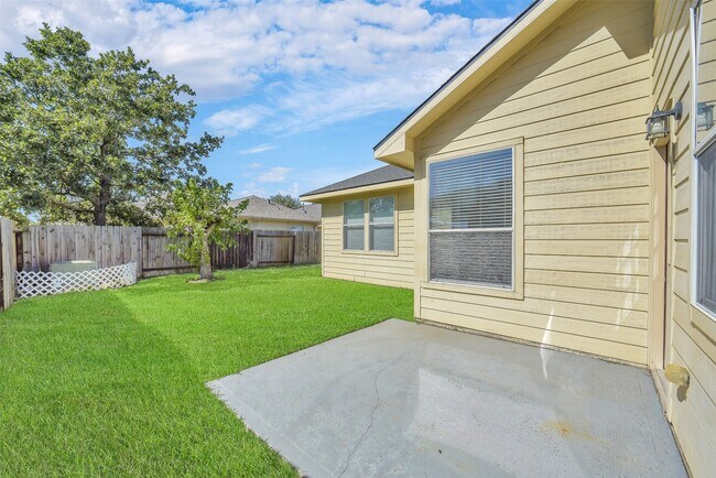 Building Photo - 7414 Compass Rose Dr