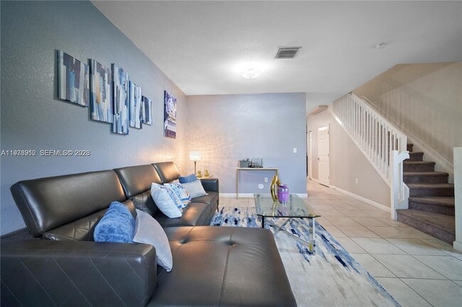 Building Photo - 11426 SW 250th St