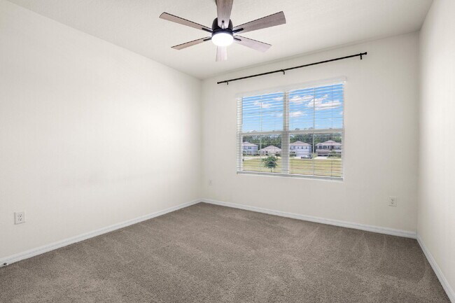 Building Photo - Home For Rent in Wesley Chapel!
