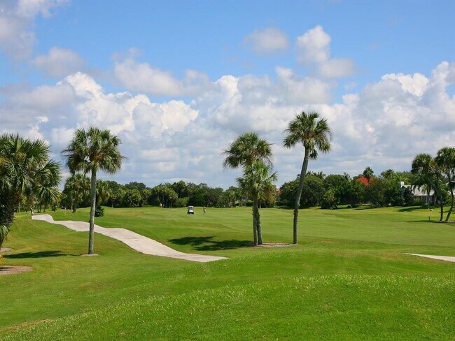 Building Photo - 799 Harrington Lake Dr N