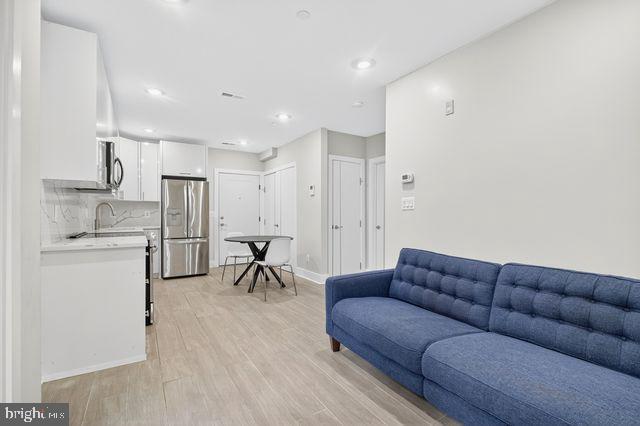 Building Photo - 1638 K St NE