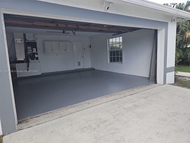 Building Photo - 9217 Paragon Way