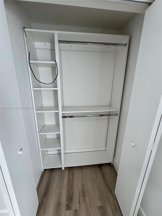 Building Photo - 1971 NW 2nd Ct